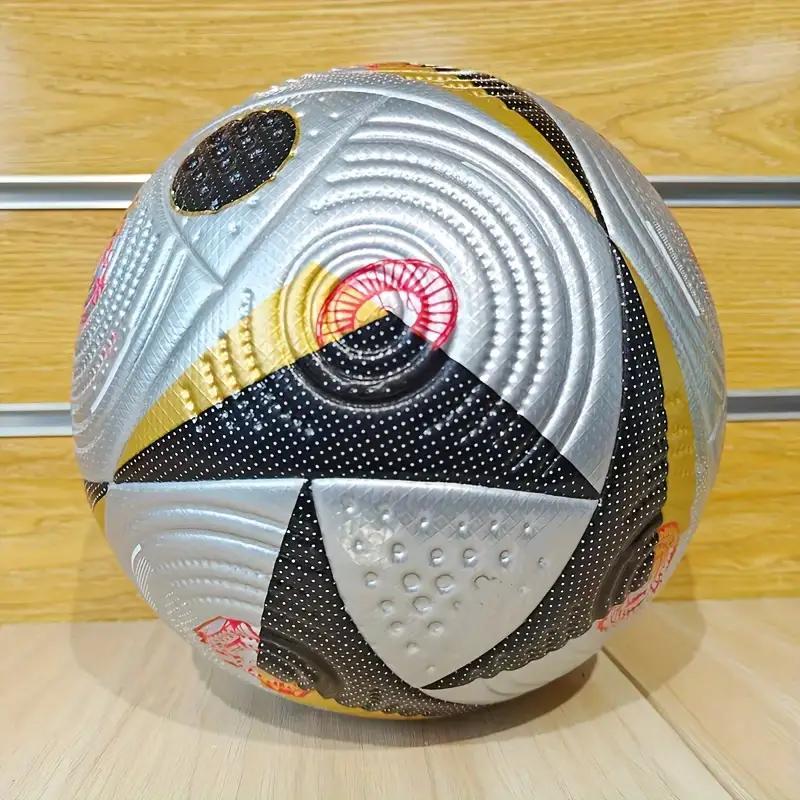 Size 5 Football, Professional Official Size 5 High-quality Football, Seamless Construction, Abrasion-resistant for Outdoor League Play and Training, Christmas Gift