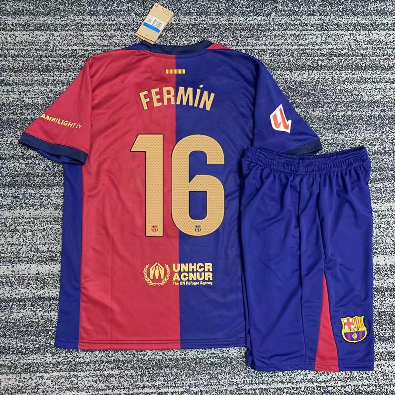 New 2425 Barcelona jersey home children set ape La Liga fan version No. 19 Yamalgarvi short-sleeved football suit