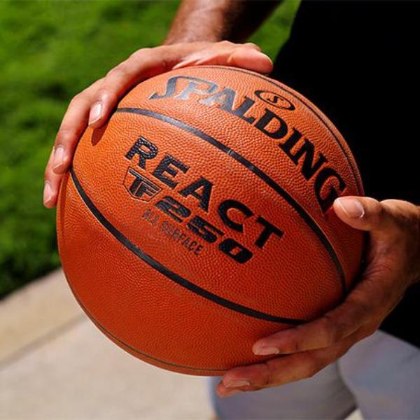 Mens's Spalding 76820 TF-250 React Indoor Outdoor Basketball - Multifunctional