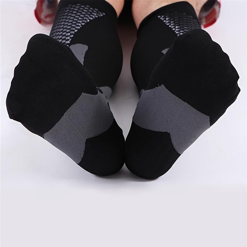 Running Socks, 1 Pair Breathable Comfortable Sports Socks for Men & Women, Athletic Socks for Running Cycling Football, Outdoor Sports Socks