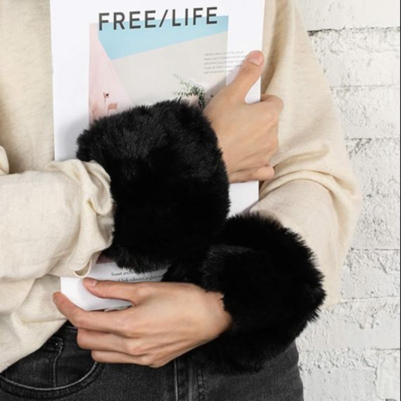 Solid Faux Fur Wristbands, 1 Pair Warm Plush Wristbands for Women & Girls, Sports & Outdoor Accessories for Fall & Winter