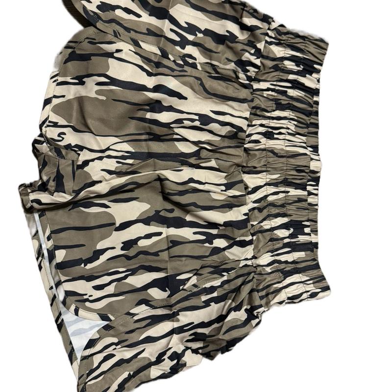 Womens Bottlomland Camo athletic material shorts