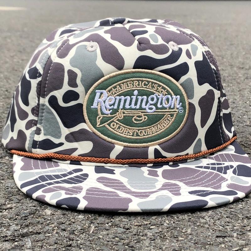 SOPYLA Hunting Patch Retro Camo Snapback Hat with Rope Brim – Perfect for Outdoor Adventures and Wildlife Enthusiasts