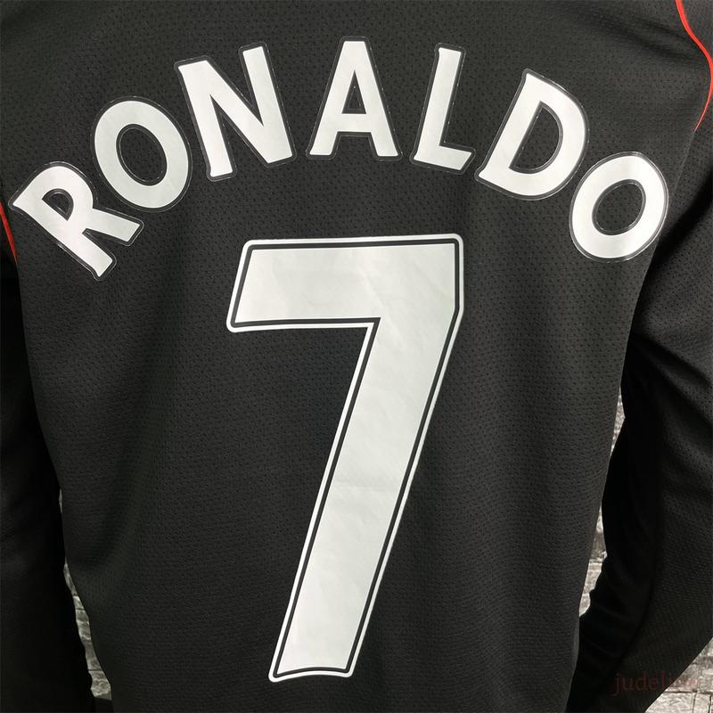 CR7 Ronaldo Away Retro Soccer Jersey Black Fans Version Long Sleeve Shirt 07 08