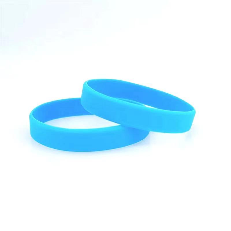 Glow in the Dark Silicone Wristband, Portable Luminous Wristband, Outdoor Sports Accessories for Night, Gym Accessories