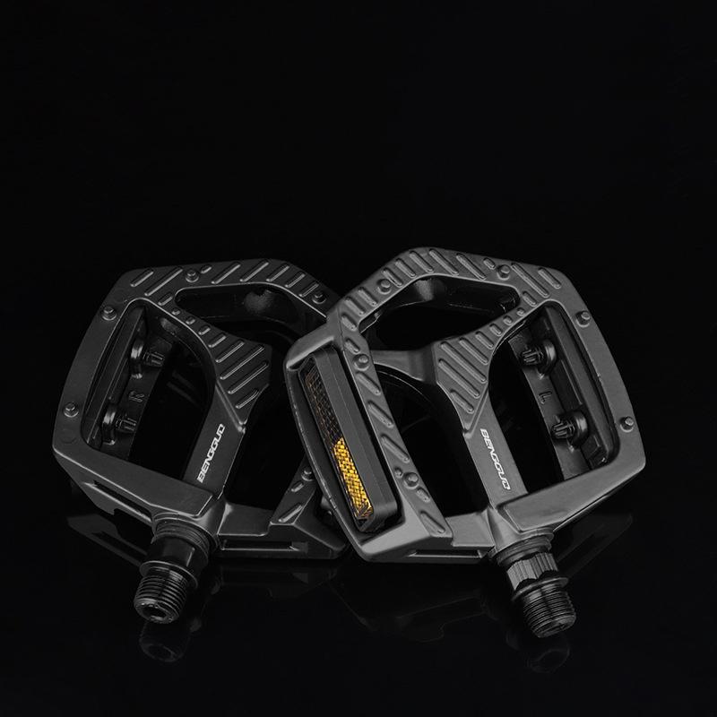 Bicycle Pedal, 1 Pair Aluminum Alloy High Speed Bicycle Pedal, Lightweight Bicycle Pedal, Cycling Accessories for Road Bike