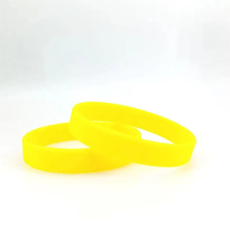 Glow in the Dark Silicone Wristband, Portable Luminous Wristband, Outdoor Sports Accessories for Night, Gym Accessories