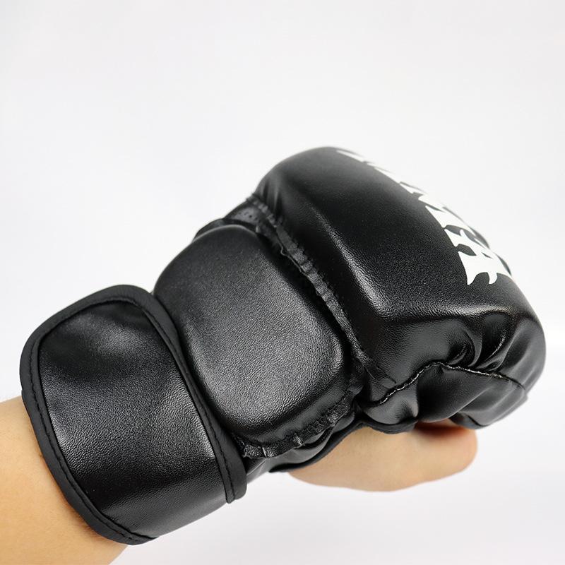 Fingerless Boxing Gloves, 1 Pair Thickened Shock Absorption Half Finger Boxing Gloves, Durable Muay Thai Martial Arts Training Gloves, Boxing Equipment Home Gym Equipment, Gym Accessories, Christmas Gift