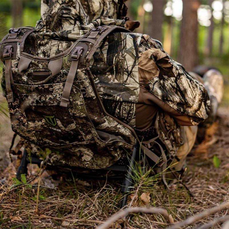 TideWe Turkey Vest with Seat with Game Pouch