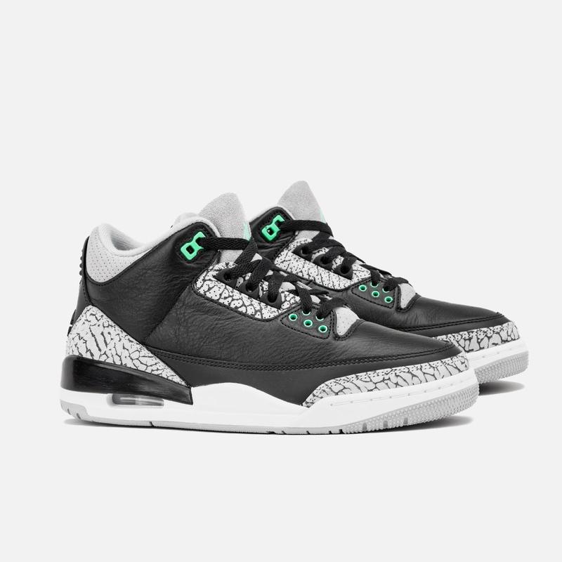 Nike Air Jordan 3 Retro Green Glow CT8532-031 Men's Fashion Sneaker New