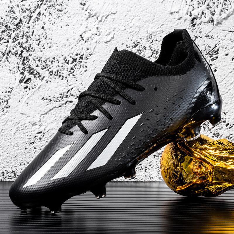 Professional Men's FG Football Boots, Breathable Lace Up Anti-skid Outdoor Soccer Cleats for Ultimate Performance