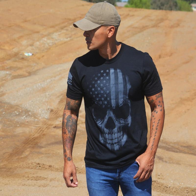 Skull USA Distressed Men T Shirt American Flag Tee Gym Biker